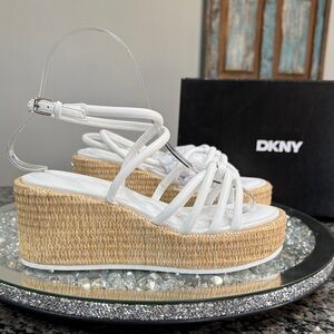 DKNY White Strappy Wedge Sandals with Woven espadrille Platform NEW 6.5